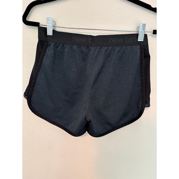 New Balance Athletic Shorts Size Small - Picture 2 of 5